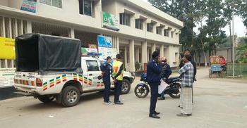 বাসের ধাক্কায় অটোরিকশার যাত্রী নিহত, শিশুসহ আহত ৫