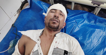 ভোট না দেওয়ায় টাকা ফেরত চেয়ে ভোটারকে মারধর