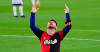 Messi makes Maradona tribute after Barca goal
