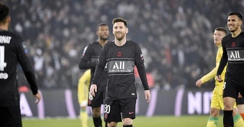 Messi opens Ligue 1 account in PSG win