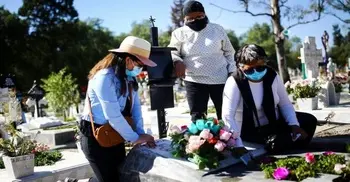 Mexico passes 100,000 Covid deaths