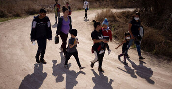 US detained nearly 1 lakh migrants at Mexico border in February