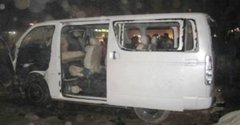 পুলিশের মাইক্রোবাসে ট্রাকের ধাক্কা, কনস্টেবল নিহত