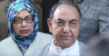 Mirza Abbas, Afroza Abbas catch Covid-19