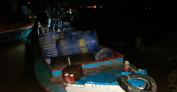 বিদেশি জাহাজ থেকে পাচার হওয়া ১৫০০ লিটার ডিজেল জব্দ