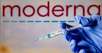 US panel recommends Moderna vaccine, paving way for authorisation