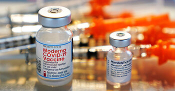 2 die in Japan after shots from suspended Moderna vaccines