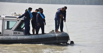 মোংলায় বাল্কহেডডুবির ঘটনায় দুইজনের মরদহে উদ্ধার