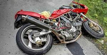 মান্দায় ট্রাকচাপায় মোটরসাইকেল আরোহী নিহত