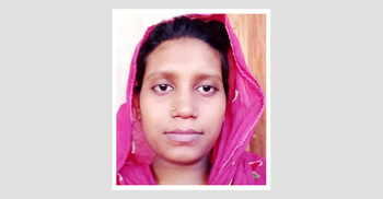 জ্বলন্ত চুলার ওপর উপড় হয়ে পড়ে ছিল গৃহবধূ, পরে মৃত্যু