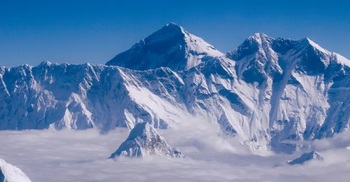 Mount Everest: China, Nepal agree on new, taller height