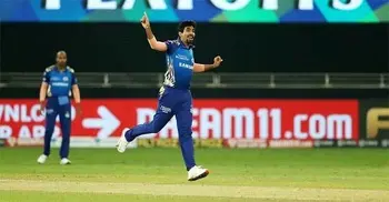 Mumbai beat Delhi to reach IPL final