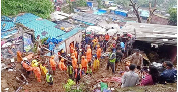 20 die as heavy rain hits Mumbai