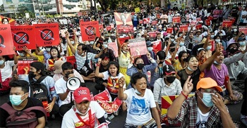 Ousted Myanmar politicians call for Rohingya to join fight against junta