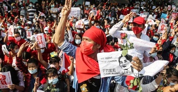 Myanmar army promises new elections amid protests