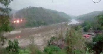Fighting in Myanmar erupts near Thai border
