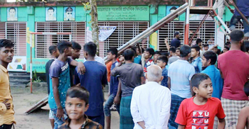 শিশু ধর্ষণচেষ্টার অভিযোগে বিদ্যালয়ের নৈশপ্রহরী আটক