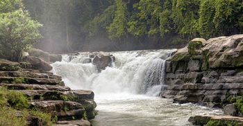বান্দরবানের নাফাখুমে পর্যটক যাতায়াত নিষিদ্ধ