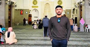 পাকিস্তানকে বাদ দিয়ে নিজের দেশকে ভালোবাসুন : নাফীস