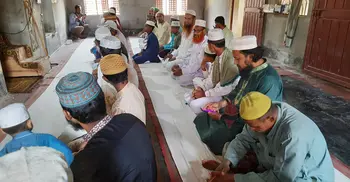 বিরামপুরে ঈদের নামাজ পড়লেন ১৫ গ্রামের মানুষ