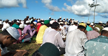 বৃষ্টির আশায় কলাপাড়ায় ইসতিসকার নামাজ