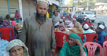 ২৫ টাকা বেতনের হোটেল বয় এখন মালিক