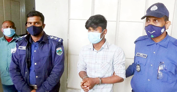 চাচার পরীক্ষা দিতে গিয়ে কারাগারে ভাতিজা