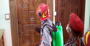 করোনা থেকে বাঁচাতে নরসিংদী ফায়ার সার্ভিসের নতুন উদ্যোগ