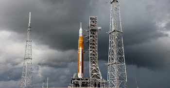 NASA returning to the Moon with mega rocket launch