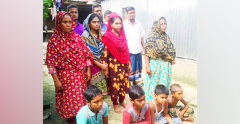 একঘরে করা পরিবারের সঙ্গে কথা বললেই ৫শ টাকা জরিমানা!