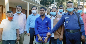 নেশার টাকার জন্য নিজ ঘরে আগুন দিল যুবক