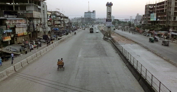 ৪ ঘণ্টা পর ঢাকা-চট্টগ্রাম মহাসড়কে যান চলাচল স্বাভাবিক