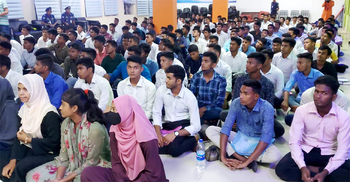 ১২০ টাকায় কনস্টেবল হলেন নোয়াখালীর ৮৬ তরুণ-তরুণী