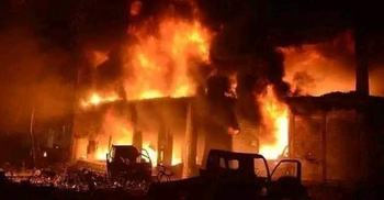 রামগঞ্জে আগুনে পুড়লো ৩ ভাইয়ের মাথা গোজার ঠাঁই