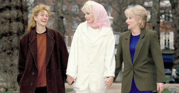 Oscar winning actress Olympia Dukakis dies