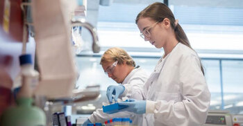 Covid-19: Oxford University vaccine shows 70% protection