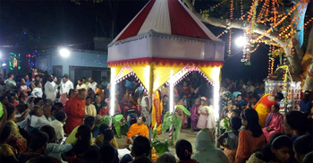 পাবনায় বট-পাকুড়ের বিয়ে, ছিল ভূরিভোজ