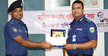 পাবনার শ্রেষ্ঠ ওসি হলেন ঈশ্বরদীর অরবিন্দ