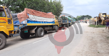 কাজীরহাট ঘাটে অতিরিক্ত অর্থ আদায়ের অভিযোগ