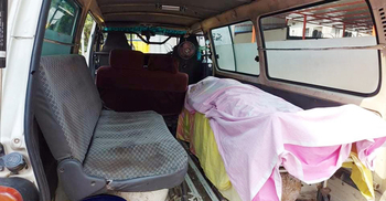 ঘরে ঢুকে স্ত্রীর সামনে ব্যবসায়ীকে শ্বাসরোধে হত্যা