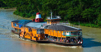 যাত্রী সংকটে বন্ধ হলো ঐতিহ্যবাহী প্যাডেল স্টিমার