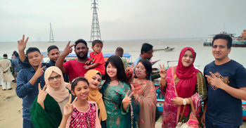 পদ্মা সেতু দেখতে ২৭০ কিমি পাড়ি দিয়ে মাওয়ায় রুয়েব