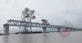 Padma Bridge’s 30th span installed, making visible 4.5km