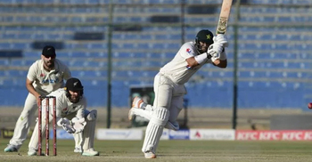 Imam-ul-Haq, Sarfaraz Ahmed frustrate NZ push for victory