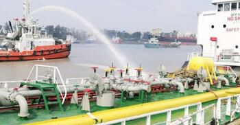 2 die as fire breaks out at oil tanker in Patenga