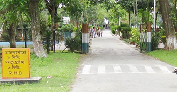 ভারতে অনুপ্রবেশকালে দহগ্রাম সীমান্তে আটক ১২