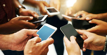 বিশ্ববিদ্যালয় পড়ুয়াদের এক-তৃতীয়াংশ চরম মাত্রায় নোমোফোবিয়ায় আসক্ত