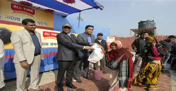 All Time distributes clothes among cold-hit people