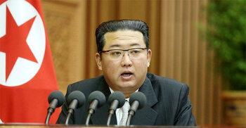 Kim Jong-un offers to restore inter-Korean hotline