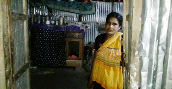 স্বামীকে পিটিয়ে হত্যা, স্ত্রী আটক